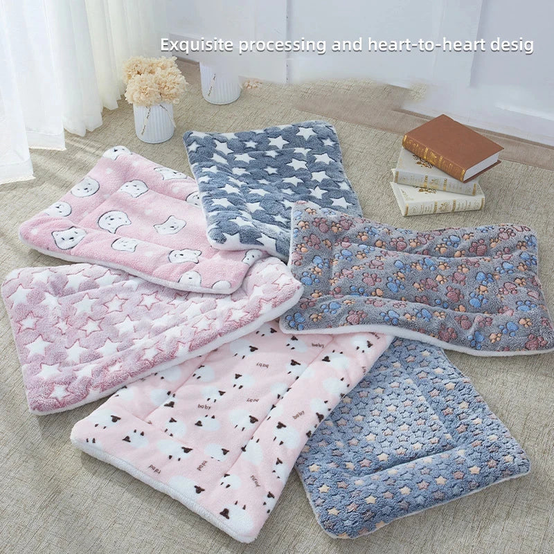 Flannel Pet Sleeping Mat & Dog Bed for Crates